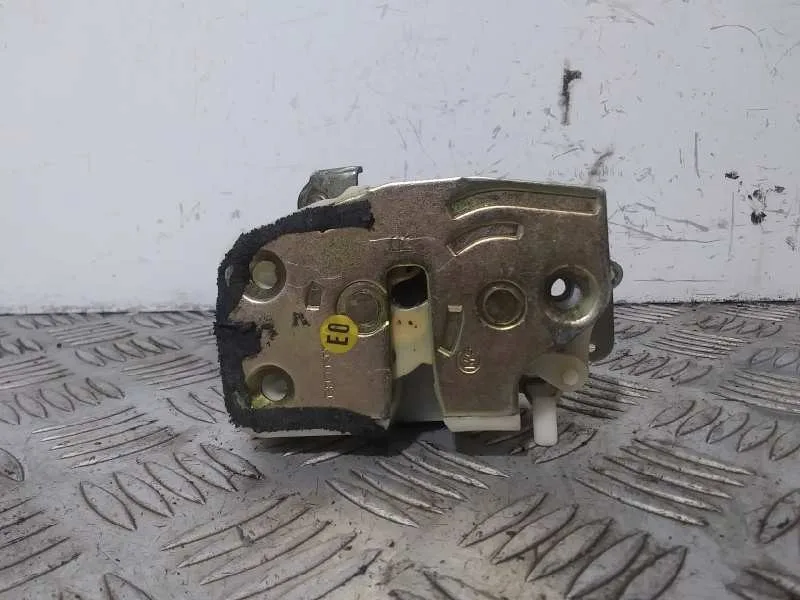 Cerradura Puerta Trasera Derecha para Honda Accord Berlina (Cg7-9/Ch1-7)