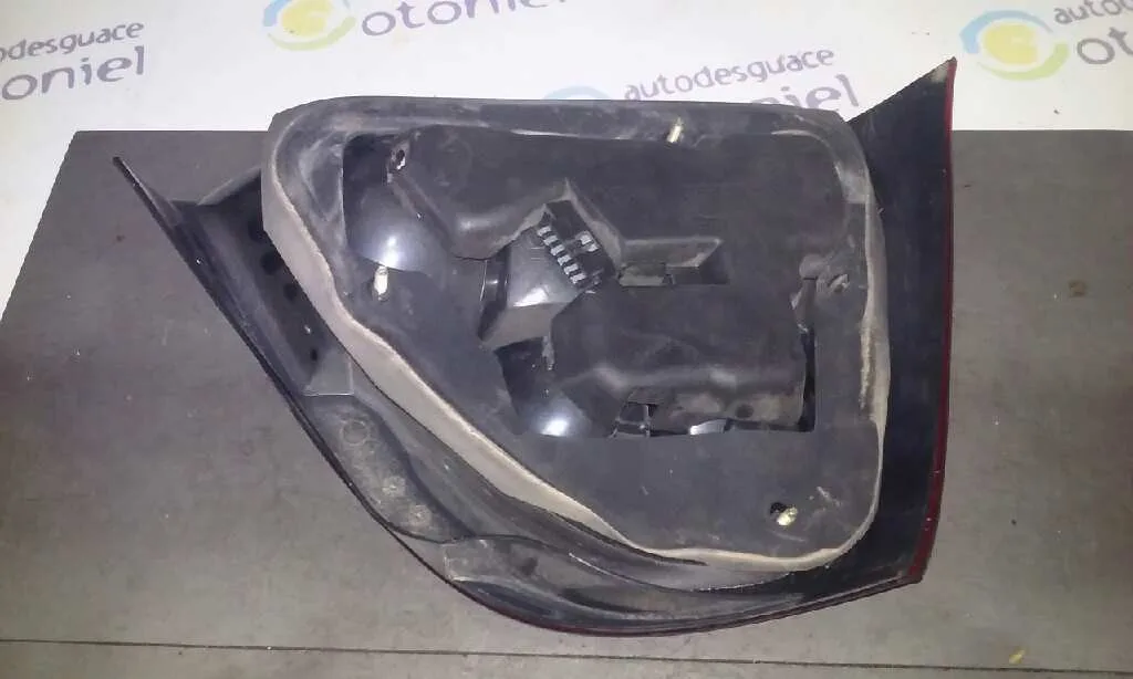 Piloto Trasero Derecho para Mg Mg Zr