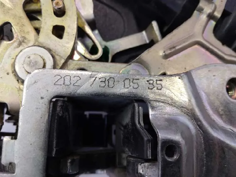 Cerradura Puerta Trasera Izquierda para Mercedes-Benz Clase E (W210) Berlina Diesel