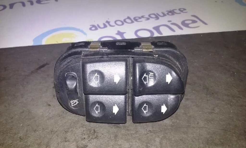 Mando Elevalunas Delantero Izquierdo para Ford Mondeo Berlina (Gd)