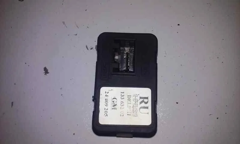 Mando Elevalunas Delantero Izquierdo para Opel Meriva