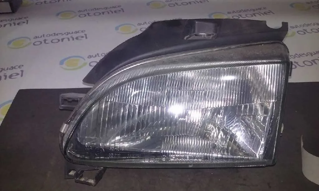 Faro Izquierdo para Seat Arosa (6H1)