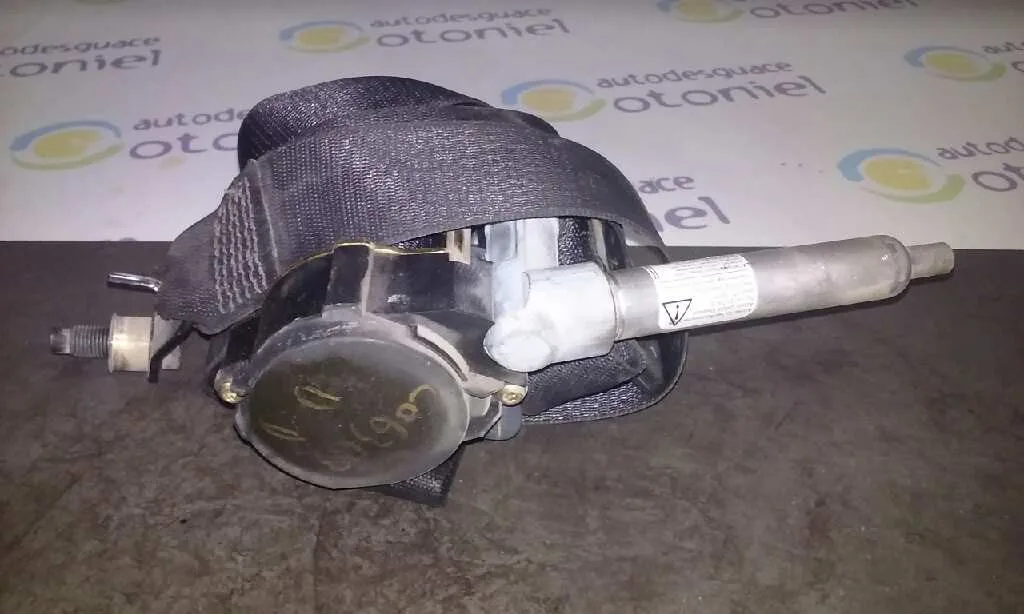 Cinturon Seguridad Delantero Derecho para Mercedes-Benz Clase A (W168)