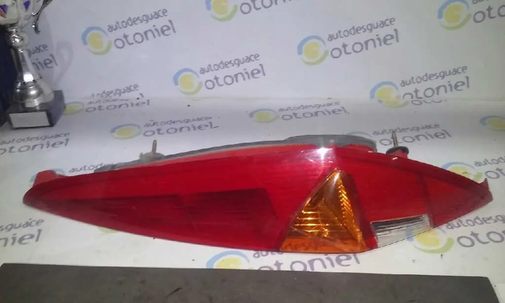 Piloto Trasero Derecho para Fiat Punto Berlina (188)