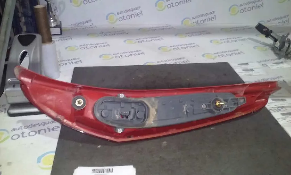 Piloto Trasero Izquierdo para Fiat Punto Berlina (188)
