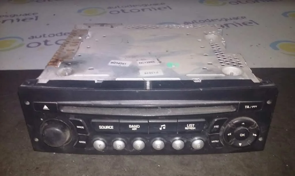 Sistema Audio / Radio Cd para Peugeot 207