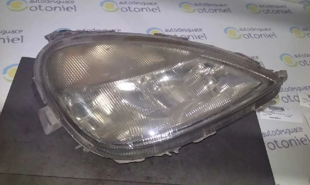 Faro Derecho para Mercedes-Benz Clase A (W168)