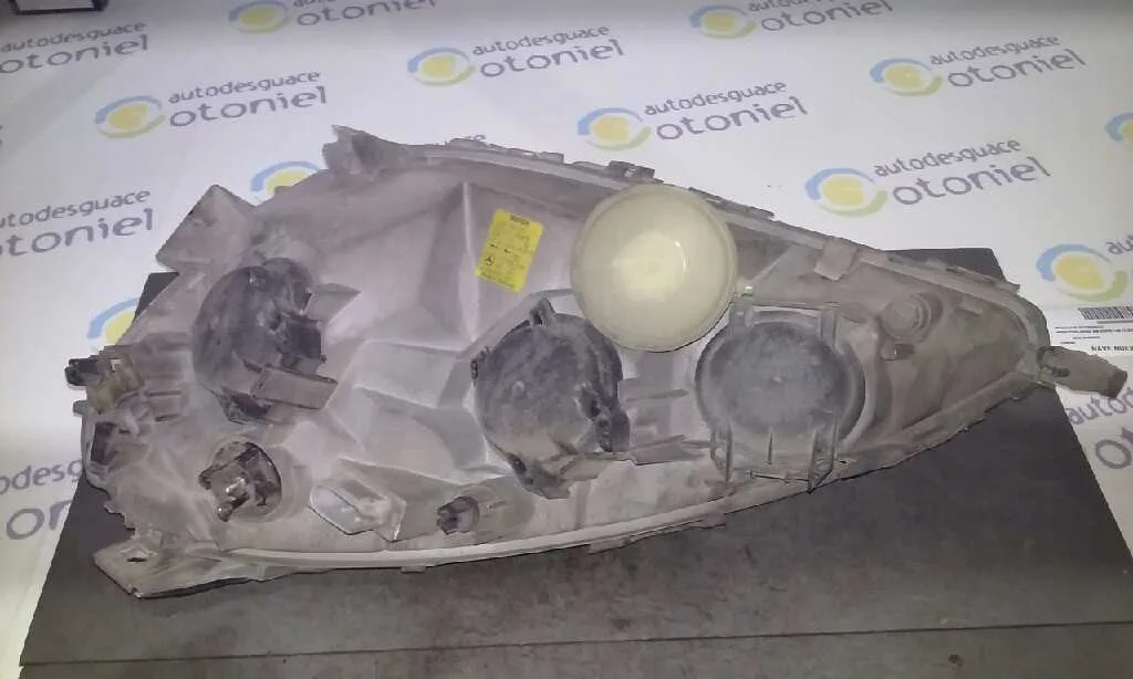 Faro Derecho para Mercedes-Benz Clase A (W168)