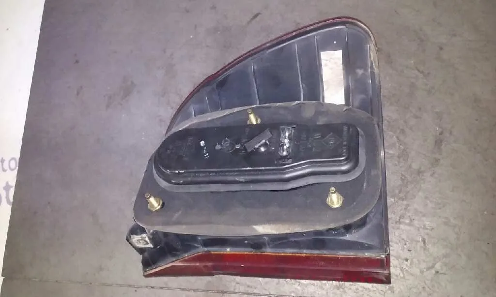 Piloto Trasero Izquierdo para Bmw Serie 5 Touring (E39)