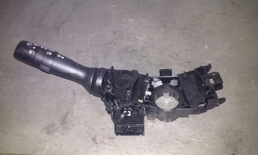 Mando Intermitentes para Toyota Aygo (Kgb/Wnb)