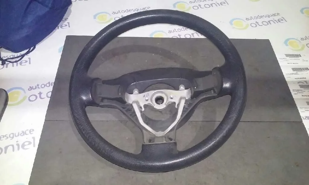 Volante para Toyota Aygo (Kgb/Wnb)