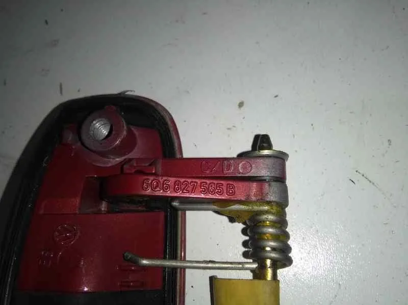 Maneta Exterior Porton para Volkswagen Polo (9N1)