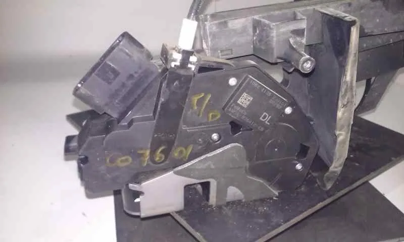 Cerradura Puerta Trasera Derecha para Ford C-Max