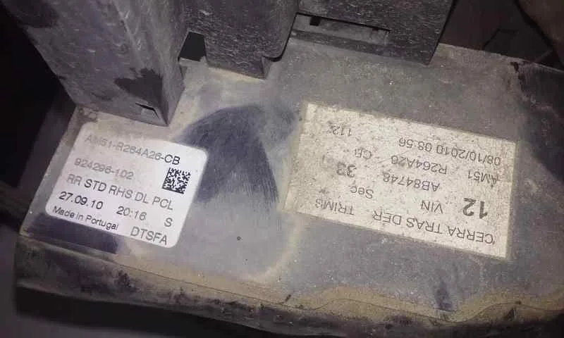Cerradura Puerta Trasera Derecha para Ford C-Max