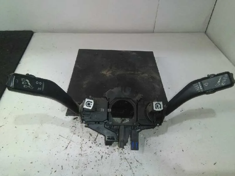 Mando Multifuncion para Seat Altea Xl (5P5)