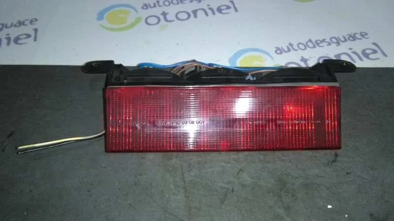 Luz Central De Freno para Chrysler Pt Cruiser (Pt)