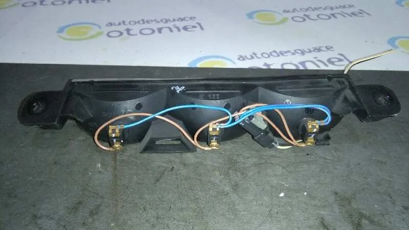 Luz Central De Freno para Chrysler Pt Cruiser (Pt)