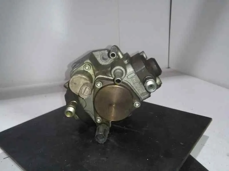 Bomba Inyeccion para Mazda 6 Berlina (Gg)