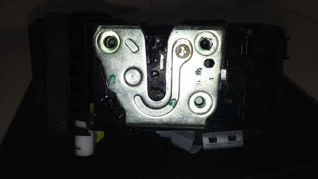 Cerradura Puerta Delantera Izquierda para Nissan Juke (F15)