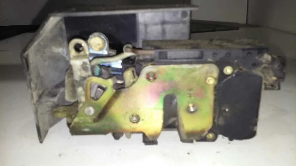 Cerradura Puerta Delantera Izquierda para Alfa Romeo 156 (116)