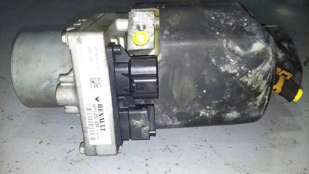 Bomba Direccion para Renault Laguna Iii