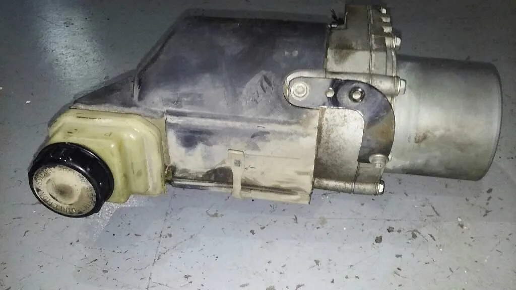 Bomba Direccion para Renault Laguna Iii