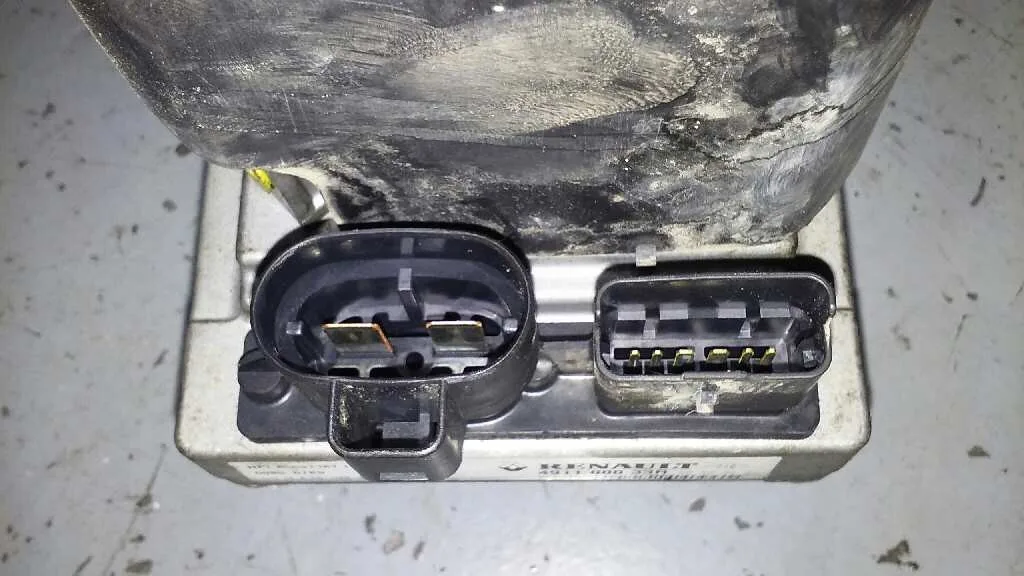 Bomba Direccion para Renault Laguna Iii