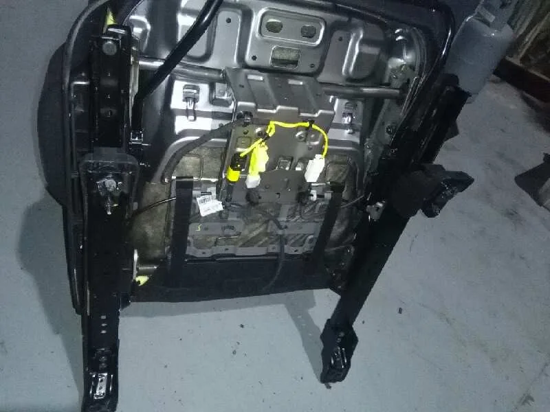 Asiento Delantero Derecho para Kia Carens ( )