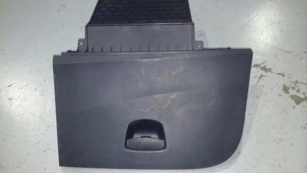 Guantera para Seat Ibiza (6J5)