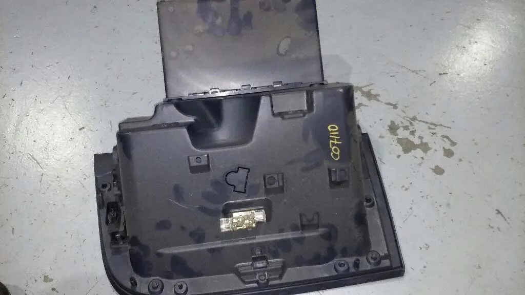 Guantera para Seat Ibiza (6J5)