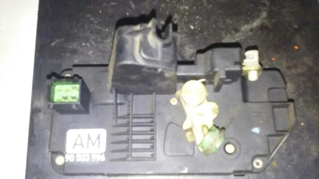 Cerradura Puerta Trasera Derecha para Opel Vectra B Berlina