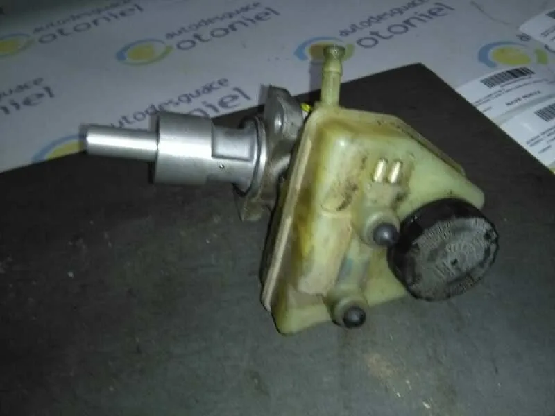 Bomba Freno para Mercedes-Benz Clase C (W201) Berlina