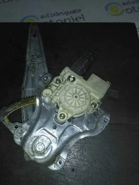 Elevalunas Trasero Derecho para Toyota Avensis Berlina (T25)