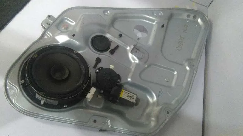 Elevalunas Trasero Izquierdo para Hyundai Sonata (Nf)