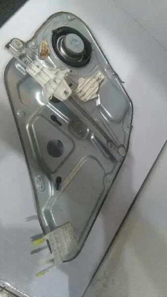 Elevalunas Trasero Izquierdo para Hyundai Sonata (Nf)