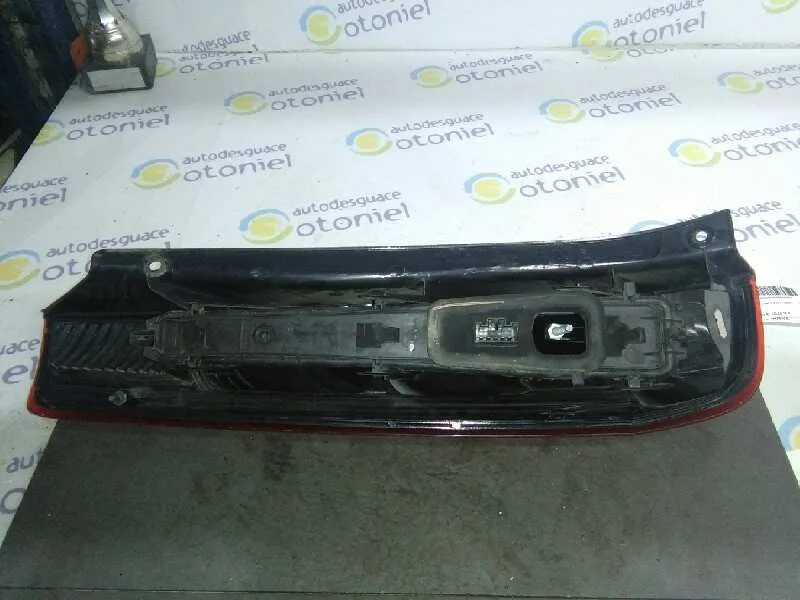 Piloto Trasero Derecho para Ford Fiesta (Cbk)