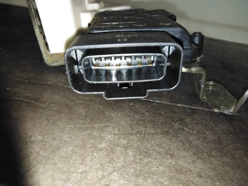 Cerradura Puerta Delantera Derecha para Suzuki Ignis Rm (Mh)