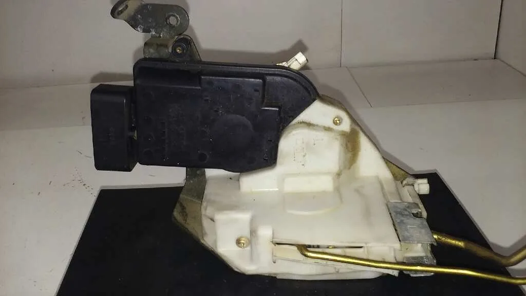 Cerradura Puerta Delantera Izquierda para Suzuki Ignis Rm (Mh)