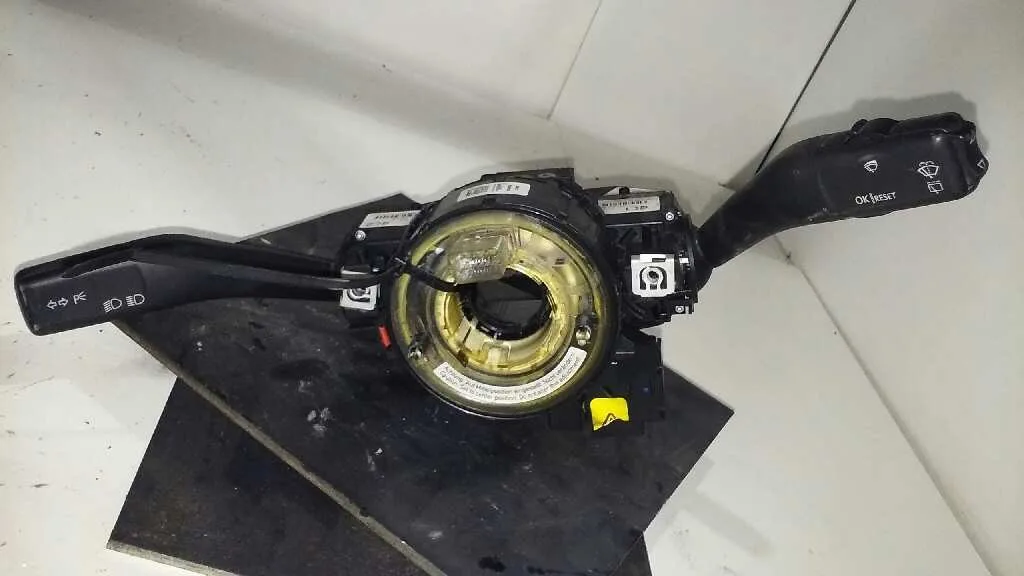 Mando Multifuncion para Audi A3 (8P)