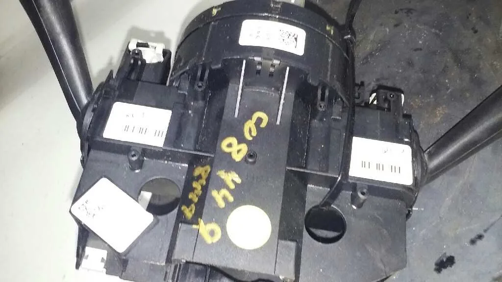 Mando Multifuncion para Audi A3 (8P)