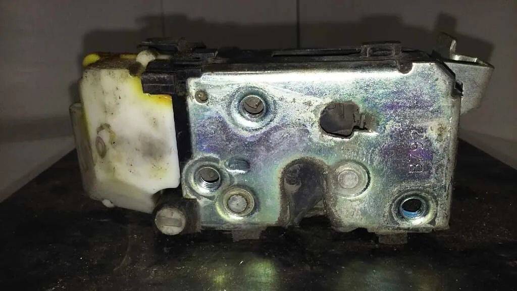 Cerradura Puerta Trasera Izquierda para Fiat Punto Berlina (188)