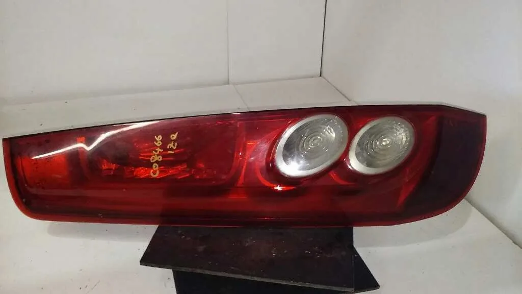 Piloto Trasero Izquierdo para Ford Fiesta (Cbk)
