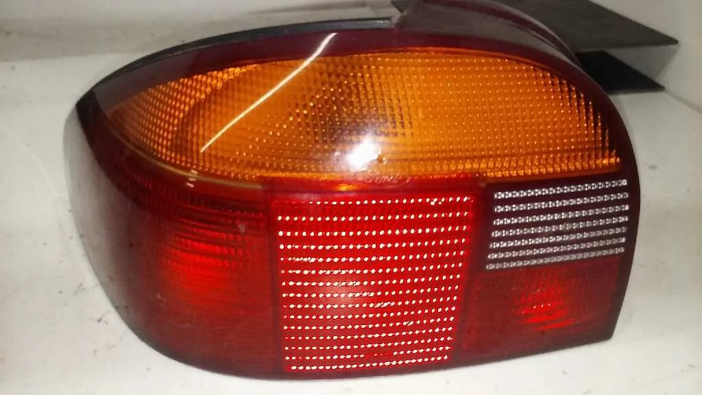 Piloto Trasero Izquierdo para Ford Mondeo Berlina/Familiar (Fd)