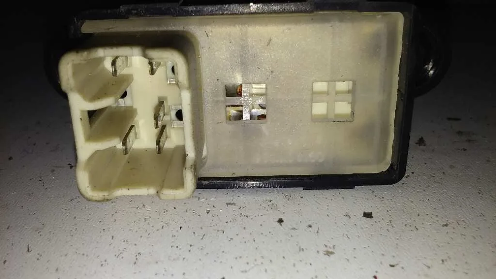 Mando Elevalunas Delantero Derecho para Lancia Thesis (115)