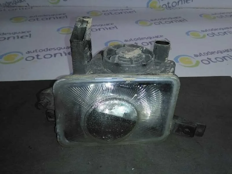 Faro Antiniebla Derecho para Opel Corsa C