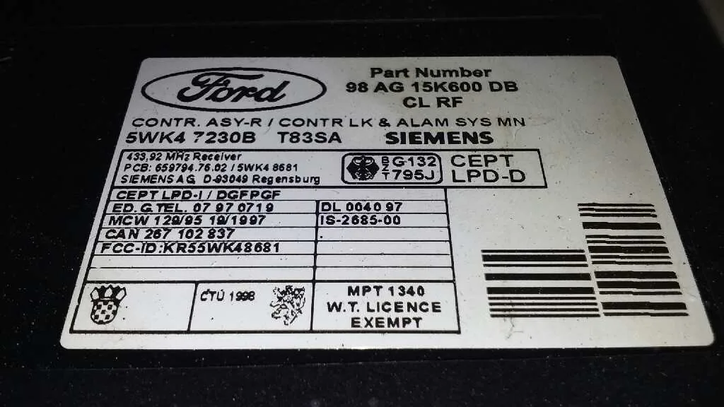 Modulo Confort para Ford Focus Berlina (Cak)