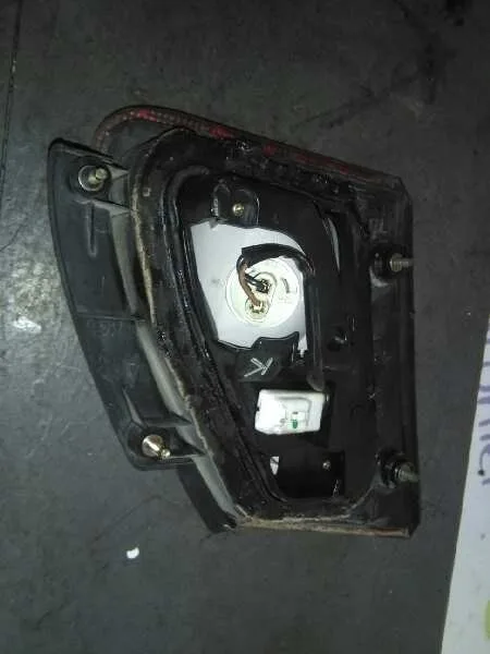 Piloto Trasero Derecho para Nissan Almera (N16/E)