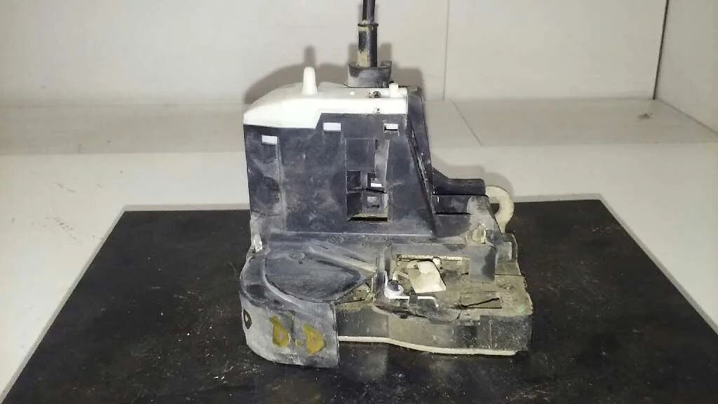 Cerradura Puerta Delantera Derecha para Renault Clio Ii Fase Ii (B/Cb0)