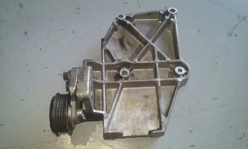 Soporte para Volkswagen Passat Berlina (3B2)