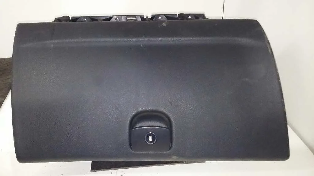 Guantera para Peugeot 407